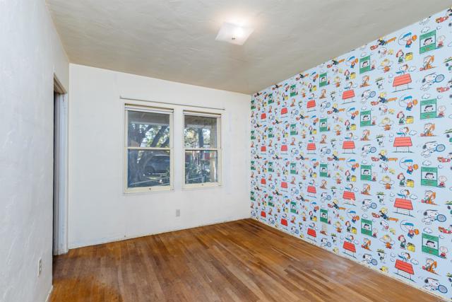 Detail Gallery Image 12 of 20 For 3885 King St, La Mesa,  CA 91941 - 3 Beds | 1 Baths