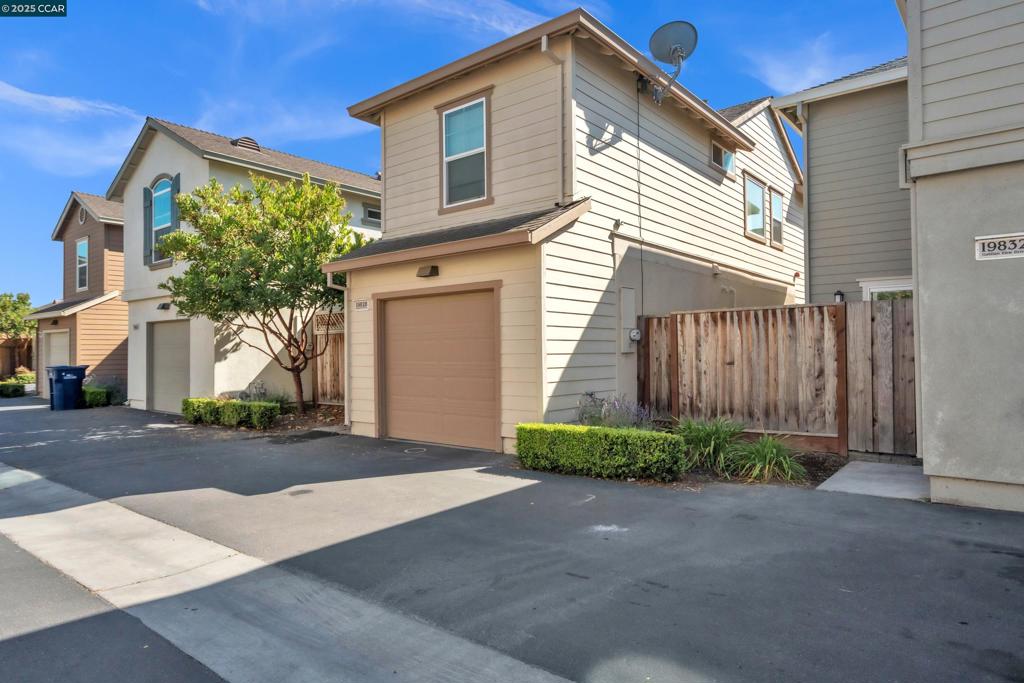19828 Gabilan View Dr