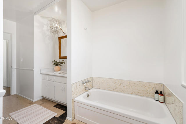 Detail Gallery Image 20 of 34 For 2572 Grove St, La Verne,  CA 91750 - 4 Beds | 2 Baths