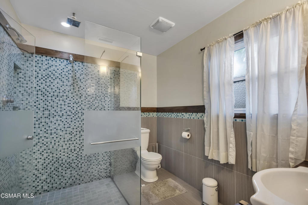 MLS #226003593 image #12