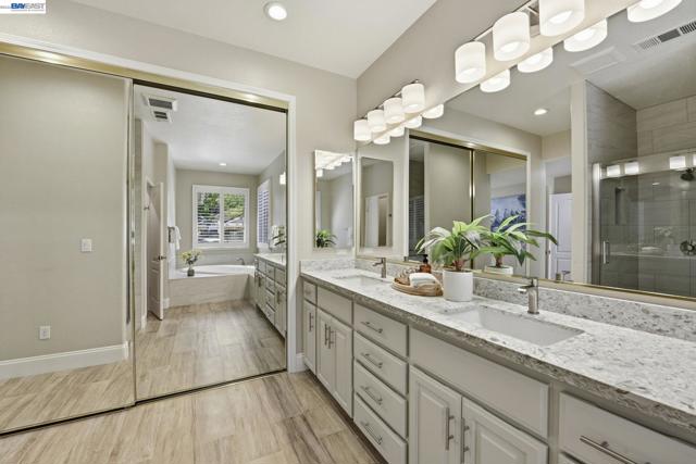 Image 36 of 53 For 7880 La Quinta Ct