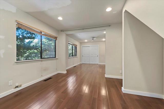 885 Patrol Road, Woodside CA: https://media.crmls.org/mediaz/467f9de3-e83e-4425-9d1b-ca024d7f6e5e.jpg