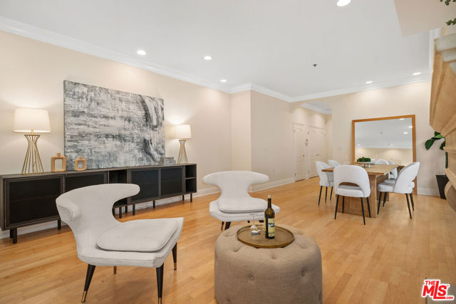 11840 Dorothy Street, Los Angeles CA: https://media.crmls.org/mediaz/468103e9-fdbd-4947-9e68-da30fe20353b.jpg