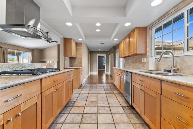 Detail Gallery Image 22 of 56 For 10106 Buena Vista Ave, Santee,  CA 92071 - 4 Beds | 2 Baths