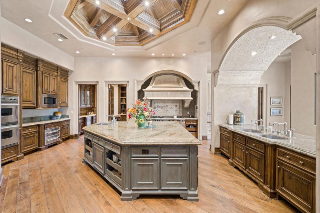 MLS #ML81965210 image #26