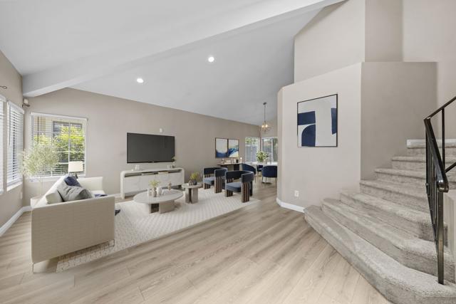 Detail Gallery Image 2 of 16 For 39834 Brandy Ln, Murrieta,  CA 92563 - 3 Beds | 2/1 Baths
