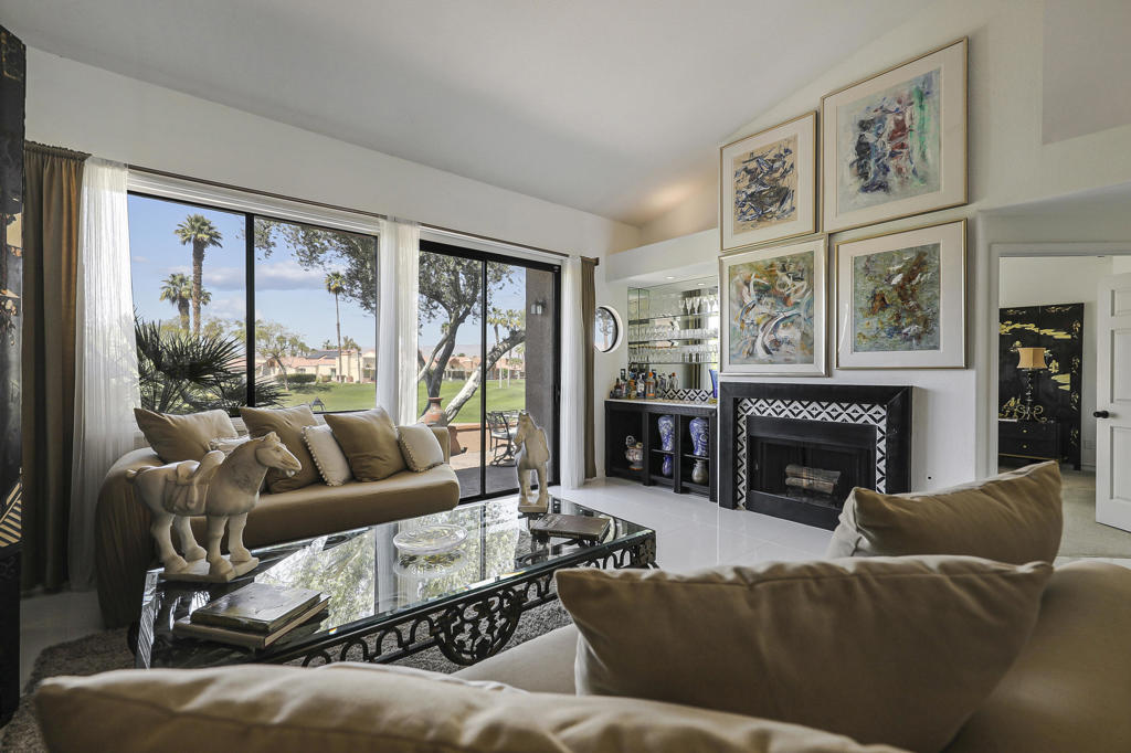 76926 Ascalon Avenue