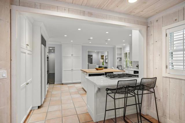 37 Lupin Lane, Atherton CA: https://media.crmls.org/mediaz/46857d3b-2a63-4153-8aad-8c58f7c76dcd.jpg