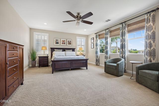 474 Park Cottage Place, Camarillo CA: https://media.crmls.org/mediaz/4685c98f-bbef-4f9d-989e-377688a61c01.jpg