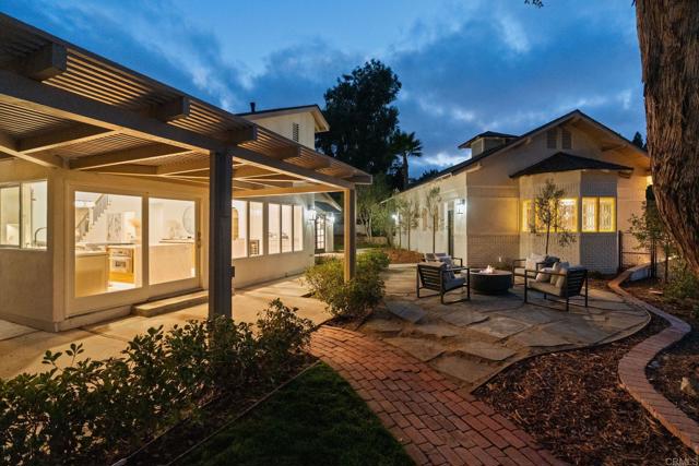 603 Sereno View Road, Encinitas CA: https://media.crmls.org/mediaz/4685d8f1-2485-4638-b7b5-92fea2f57525.jpg