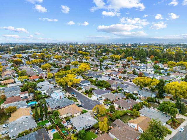 631 Wilson Court, Santa Clara CA: https://media.crmls.org/mediaz/4686ea1d-1ea1-4db0-87a2-8d7bf7072e19.jpg