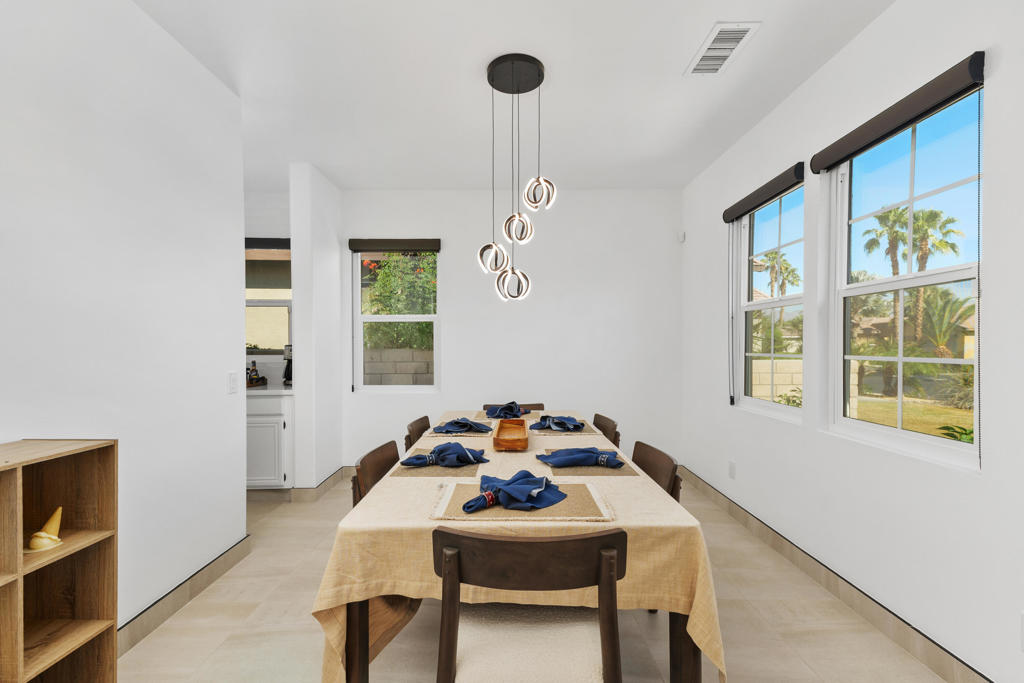 MLS #219137533DA image #3