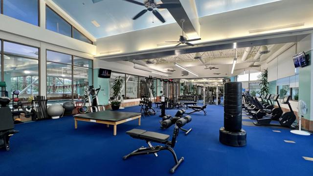 81662 Corte Valdemoro, Indio CA: https://media.crmls.org/mediaz/4687eac9-58e5-433d-aee2-d2f9facaffeb.jpg