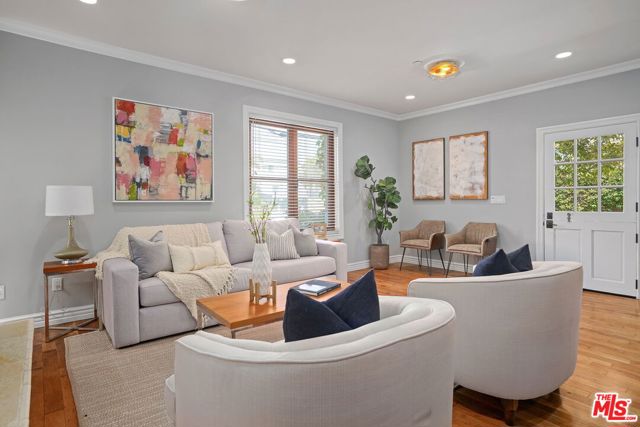 2818 Pearl Street photo 4