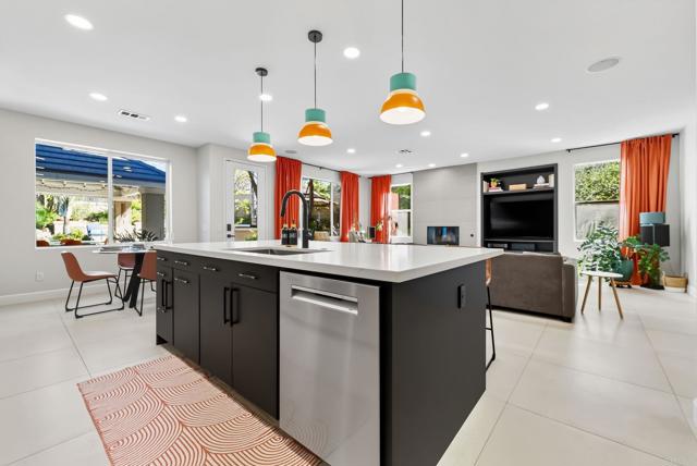 Detail Gallery Image 9 of 56 For 11313 Wild Meadow Pl, San Diego,  CA 92131 - 5 Beds | 4/1 Baths