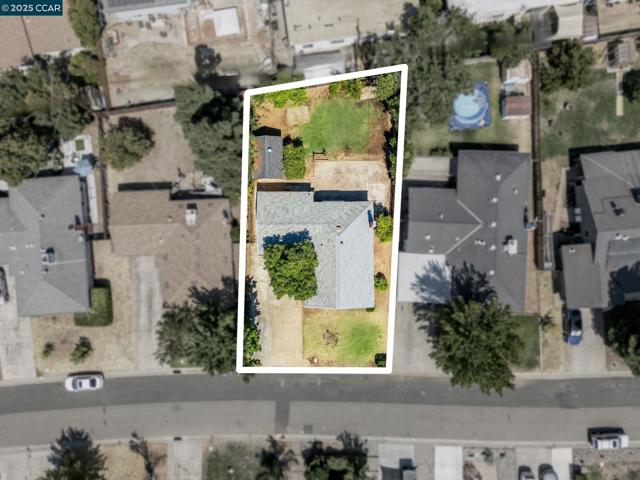 2629 Riesling Way, Rancho Cordova CA: https://media.crmls.org/mediaz/46887cc3-bc74-4e10-bbfc-9f052019bfad.jpg