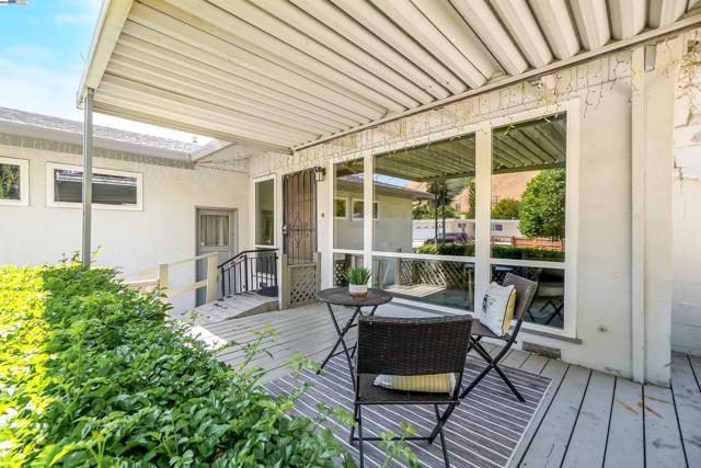 745 Wasatch Dr, Fremont CA: https://media.crmls.org/mediaz/46890238-475c-486e-ab15-9cc00124ae55.jpg