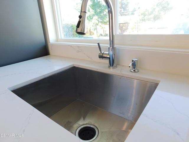 7452 Ponce Avenue, West Hills CA: https://media.crmls.org/mediaz/46896409-6691-4f57-bf01-a51848764f04.jpg