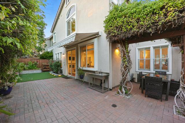 6751 Positano Lane, San Jose CA: https://media.crmls.org/mediaz/46898fe0-019f-4e3a-9647-3d7bd6096307.jpg
