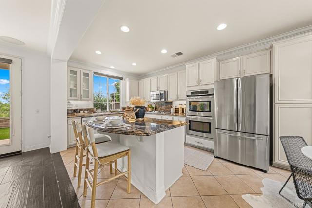 Image 10 of 58 For 2192 Corte Anacapa