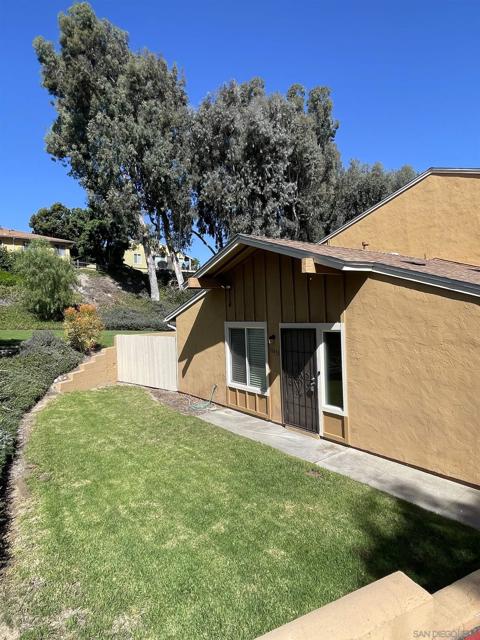 10430 Caminito Sulmona, San Diego, California 92129, 2 Bedrooms Bedrooms, ,1 BathroomBathrooms,Condominium,For Sale,Caminito Sulmona,250020153SD