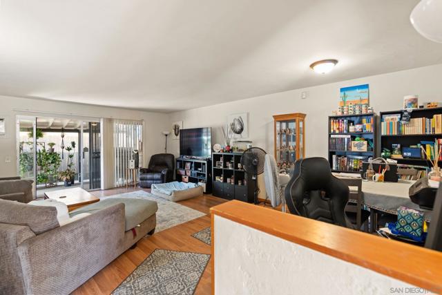 6821 23 Mohawk St, San Diego CA: https://media.crmls.org/mediaz/468b0be9-4063-4b74-9944-68d6945ee280.jpg