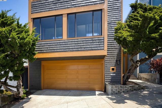 17 Ora Way, San Francisco CA: https://media.crmls.org/mediaz/468b43bb-58a6-48b2-94d9-f6ff733e73b6.jpg