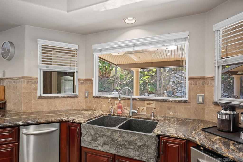 1180 Academy Ln - photo 6