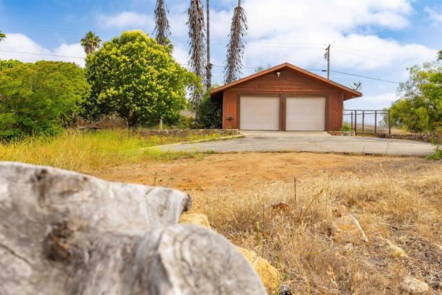Detail Gallery Image 43 of 57 For 29556 Sierra Rojo Ln, Valley Center,  CA 92082 - 3 Beds | 2 Baths