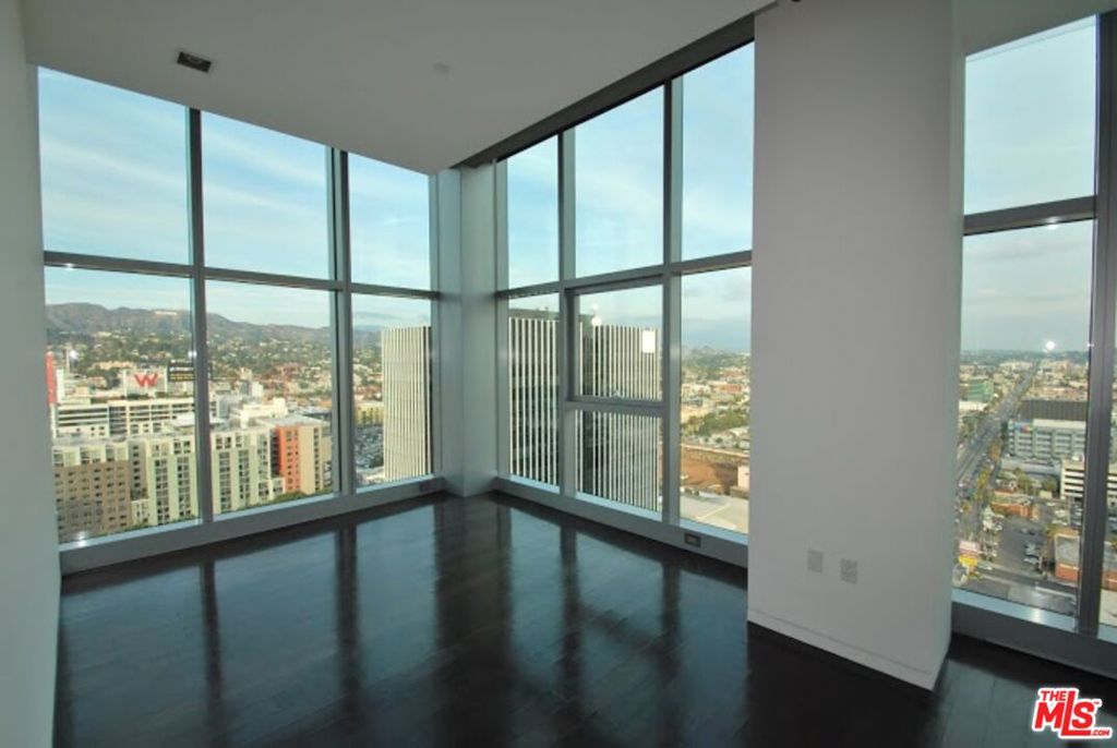 1480 VINE Street #1101