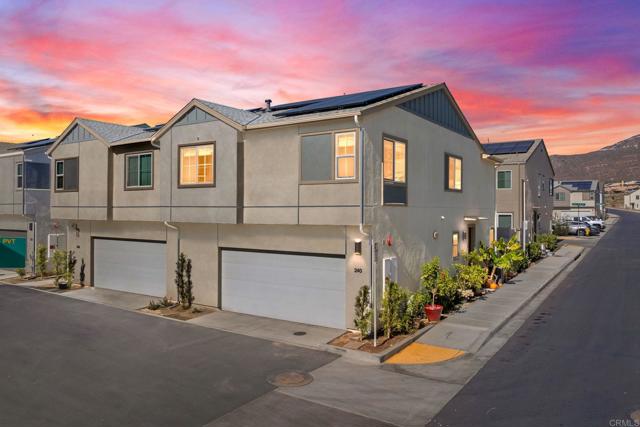 Detail Gallery Image 1 of 65 For 240 Foliage Pl, Fallbrook,  CA 92028 - 4 Beds | 2/1 Baths