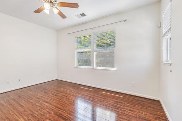 233 S Yucatan Place, Mountain House CA: https://media.crmls.org/mediaz/4691b994-437b-443a-acf8-77bfcf5e6792.jpg