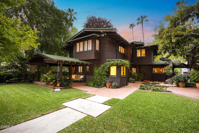 1524 Milan Avenue, South Pasadena CA: https://media.crmls.org/mediaz/46934c1e-b04e-4e34-b835-8218948e8c7b.jpg