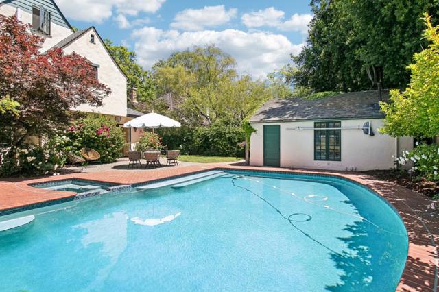 1716 Fulton Street, Palo Alto CA: https://media.crmls.org/mediaz/46938623-8e00-4a59-b5c5-3276ab3e95f7.jpg