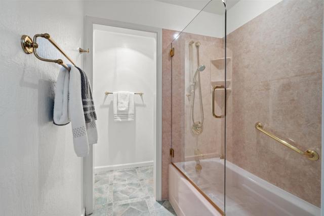 522 Thain Way, Palo Alto CA: https://media.crmls.org/mediaz/4693c486-2219-4a8b-8020-6c5349fccd47.jpg
