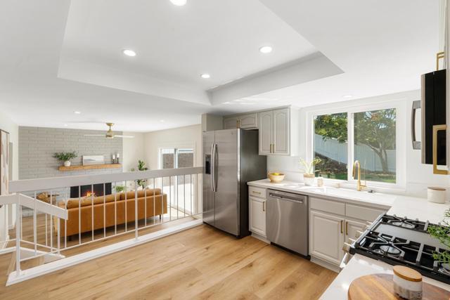 Image 10 of 44 For 9585 Vista Tercera