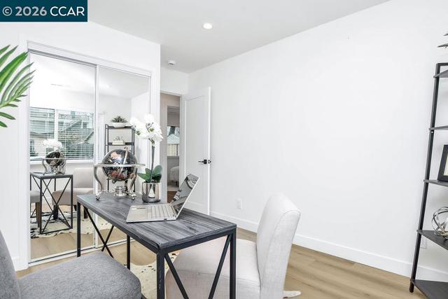 Image 12 of 31 For 4129 Cabrilho Dr