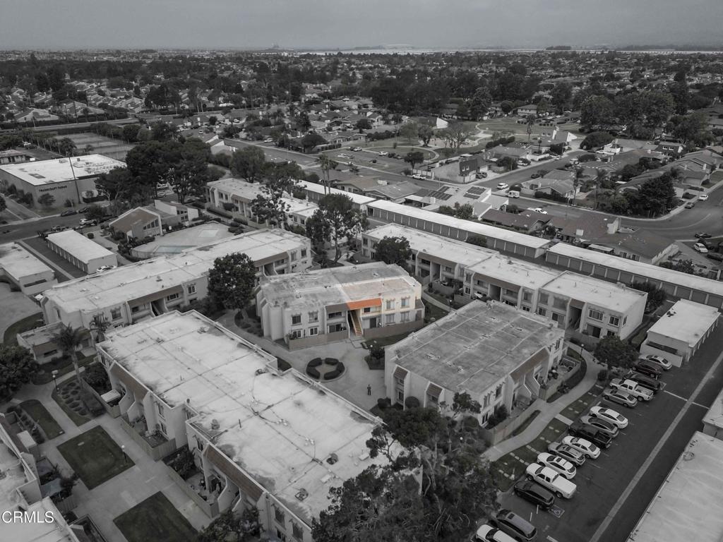 https://media.crmls.org/mediaz/46961430-9de4-42eb-af59-03760ce85264.jpg?preset=X-Large