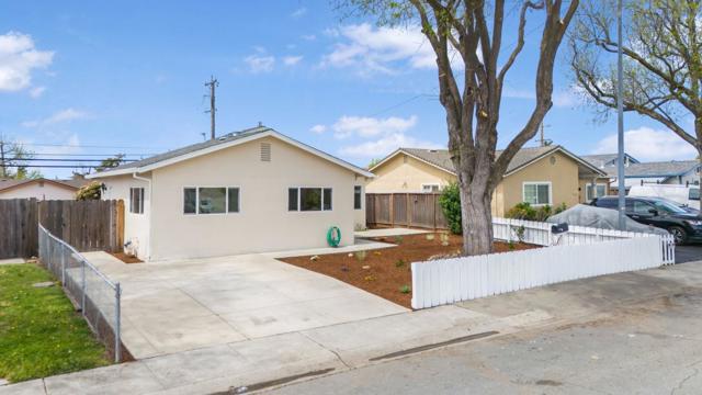 209 Carnegie Drive, Milpitas CA: https://media.crmls.org/mediaz/46964012-eef3-4d87-a0db-0565db1ccb82.jpg
