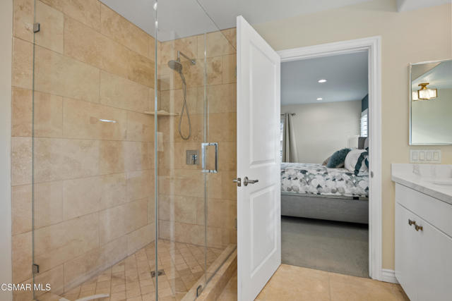 349 Newbury Vista Lane, Newbury Park CA: https://media.crmls.org/mediaz/46966775-4611-401c-afd6-f94ab569b0e6.jpg