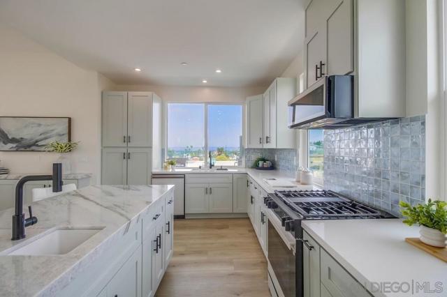 4607 Santa Cruz, San Diego CA: https://media.crmls.org/mediaz/46975dbb-6bbe-484b-9322-1512b82b9762.jpg