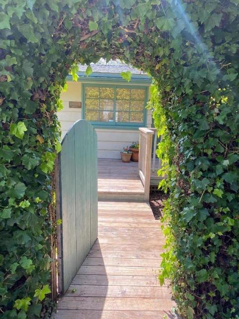 0 8th Avenue, Carmel CA: https://media.crmls.org/mediaz/46977004-3abf-417e-affc-7d1038963ef1.jpg