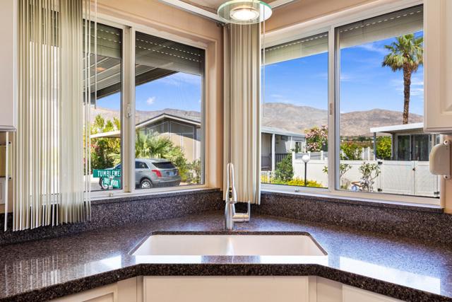 74711 Dillon Road, Desert Hot Springs CA: https://media.crmls.org/mediaz/4697976a-20e8-4eb1-9fad-6cead529a937.jpg