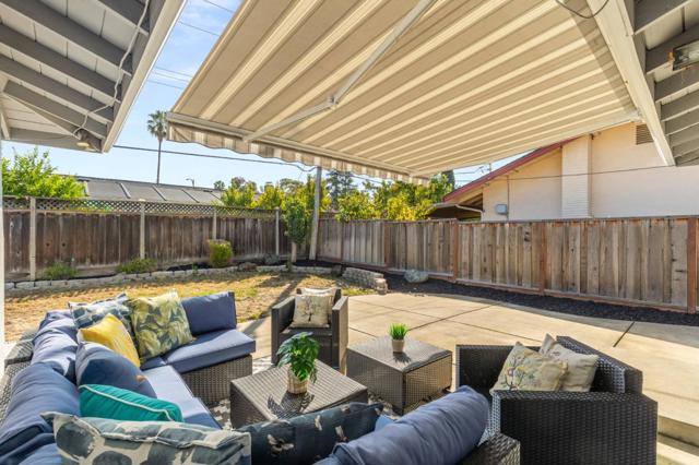 5986 Loma Prieta Drive, San Jose CA: https://media.crmls.org/mediaz/469aa5b1-57f2-45dd-af54-237c225fc7a2.jpg