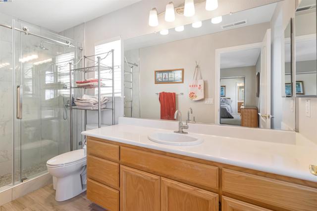 Image 34 of 53 For 2386 Pacifica Ct