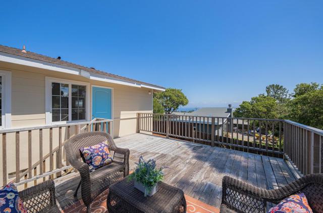 189 Via Gayuba, Monterey CA: https://media.crmls.org/mediaz/469c980e-c0a9-4f7b-9f22-bd54e7b3a679.jpg