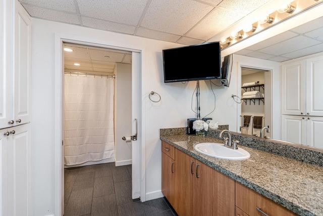 1080 Park Boulevard # 815, San Diego, California 92101, 2 Bedrooms Bedrooms, ,2 BathroomsBathrooms,Residential Lease,For Rent,1080 Park Boulevard # 815,CRPTP2502319