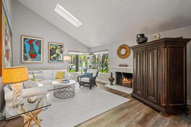 Detail Gallery Image 4 of 36 For 1650 Tucker Ln, Encinitas,  CA 92024 - 2 Beds | 2 Baths