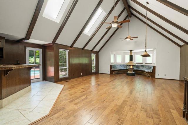 2155 Lilac Lane, Morgan Hill CA: https://media.crmls.org/mediaz/469fdfb3-7e19-4869-ae72-55340453e060.jpg