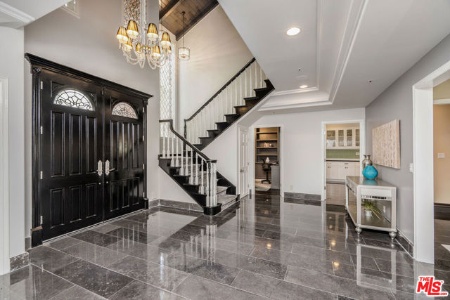 204 Bell Canyon Road, Bell Canyon CA: https://media.crmls.org/mediaz/46a0006d-dce3-4a6b-a975-eacd892648c1.jpg